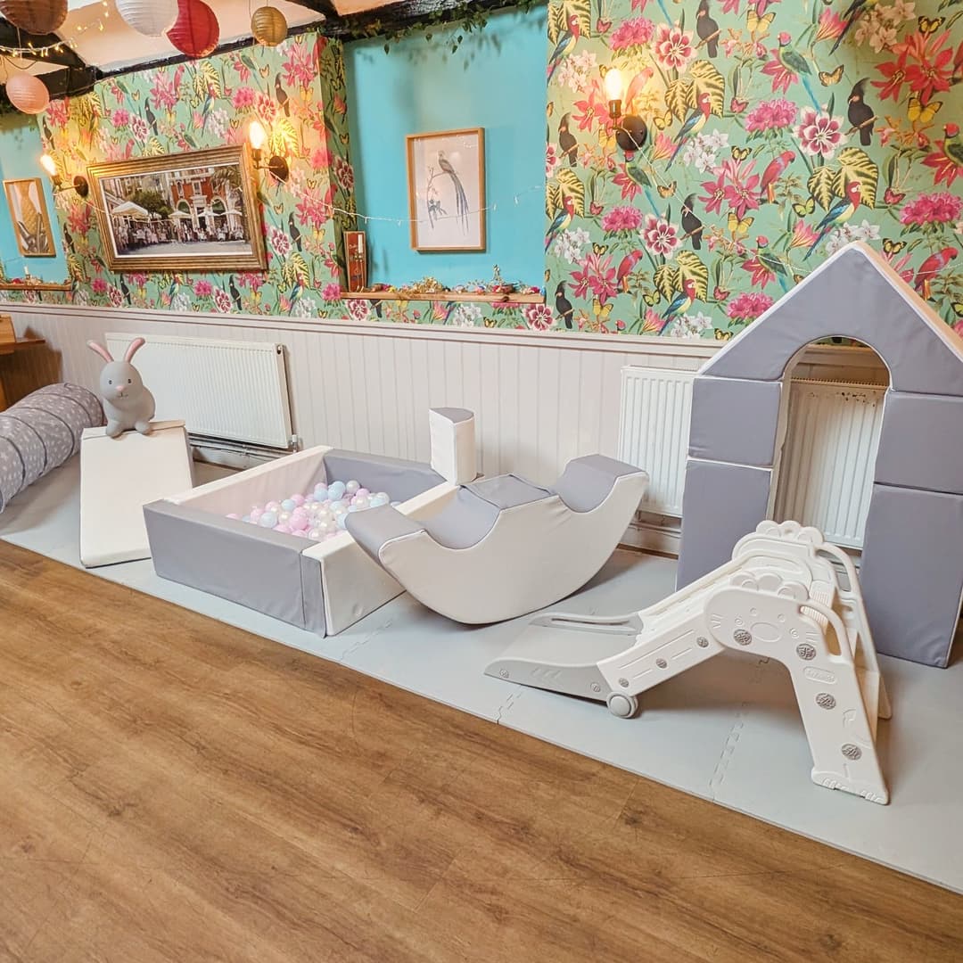 The Ultimate Party Experience - Softplay and Bouncy Castle hire - image 1